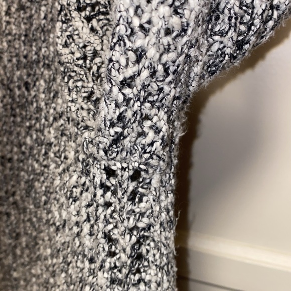 Ann Taylor Large Black White Chunky Open Knit Crew Neck Long Sleeve Sweater - Picture 8 of 14